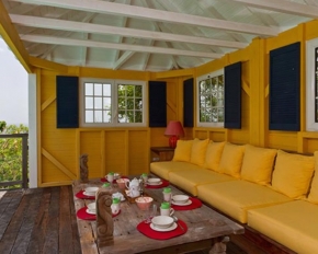 Pool house